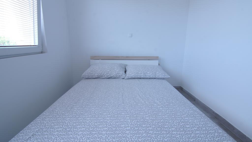Apartments Domani Vir Kültér fotó